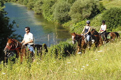 FRANCE A CHEVAL - Randonnée équestre, week-end à cheval, stages, randos  juniors - Par Randocheval